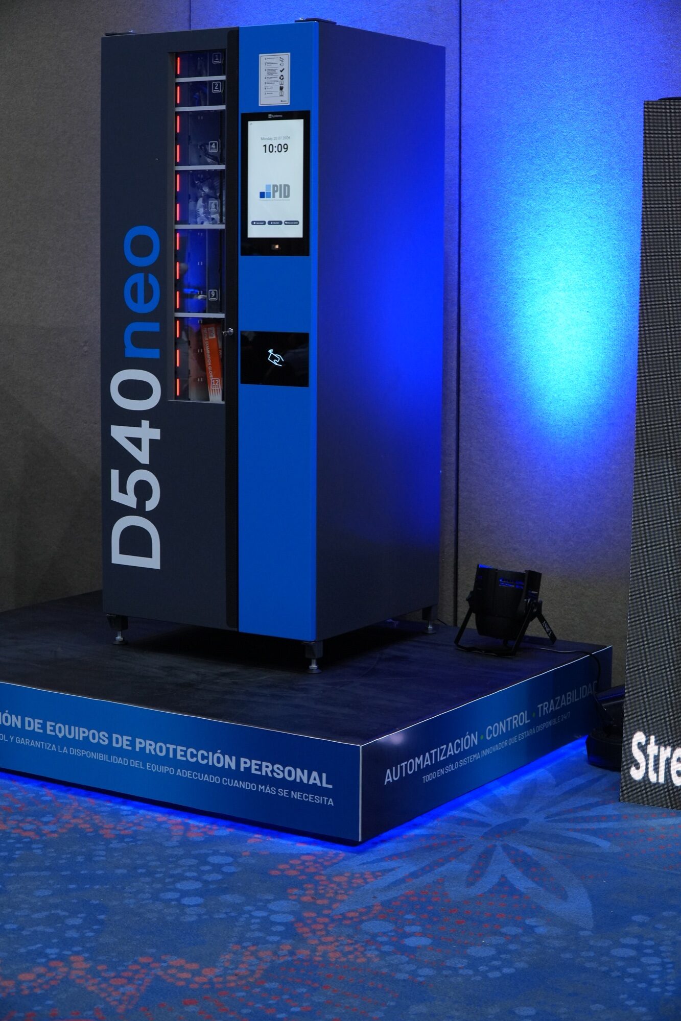 Sistema D540neo para automatización, control y trazabilidad de equipos de protección personal